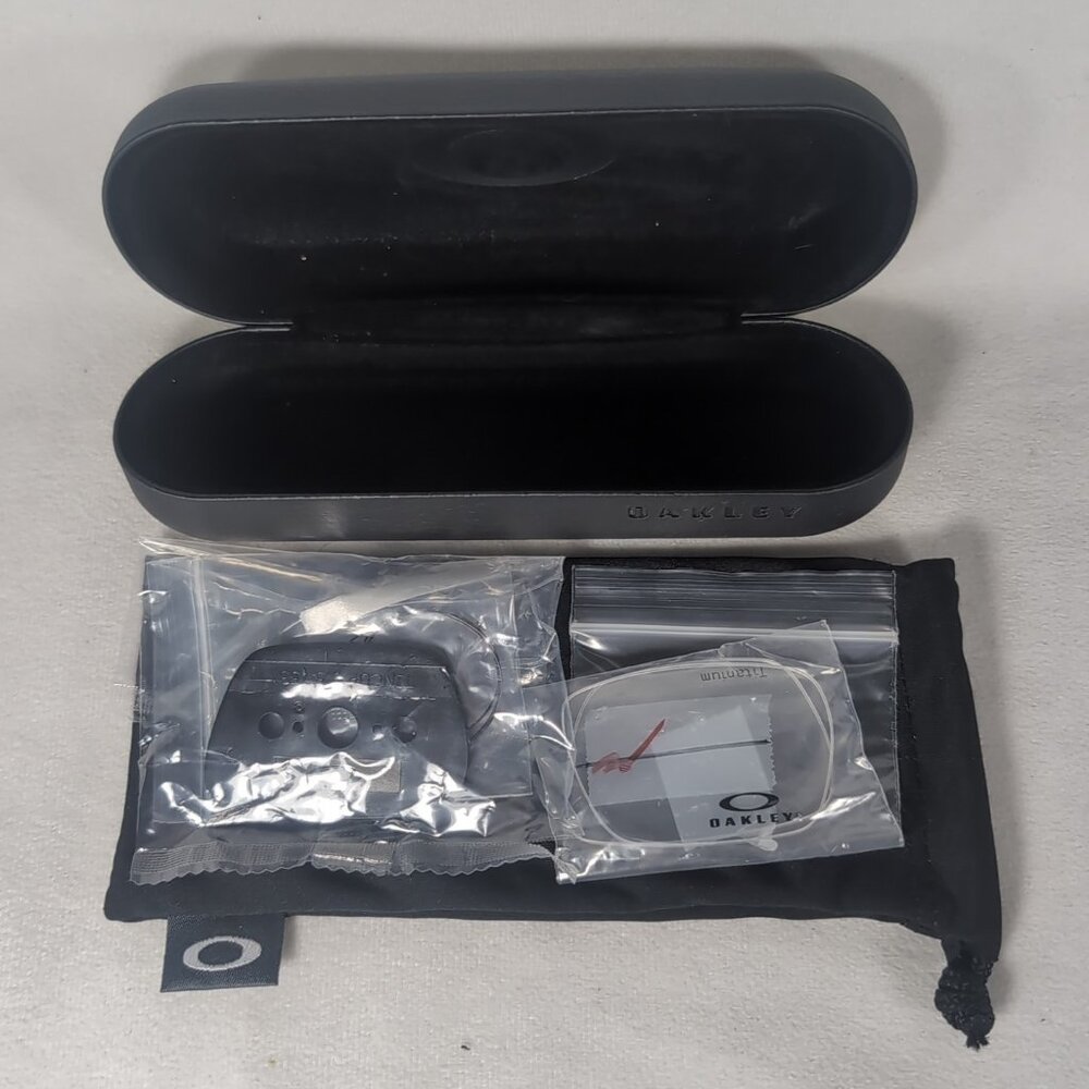 Oakley Black Glasses Sunglasses Case ONLY HDO Faux Leather Hardshell Bag Cloth